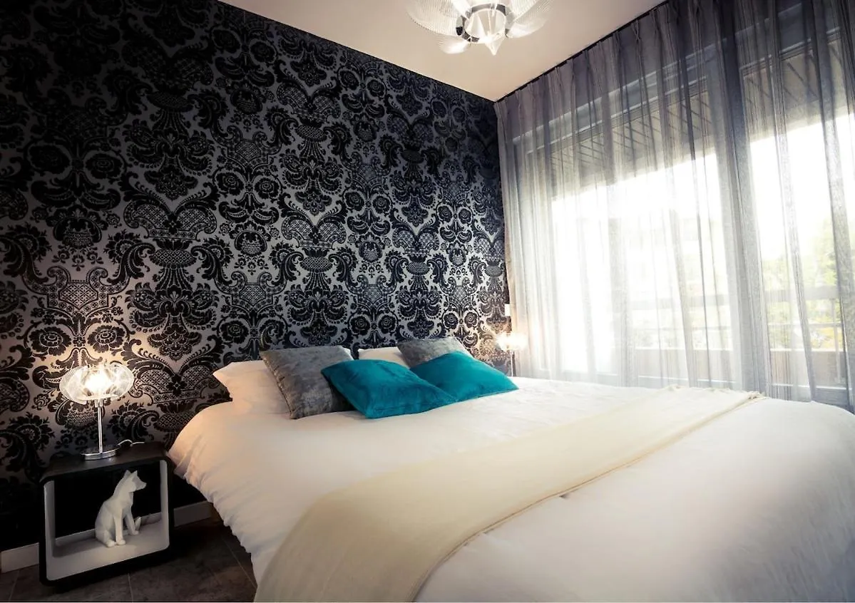 Golden Beach Parking Proche Du Lac Annecy Apartment